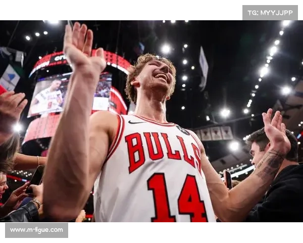 公牛完成对76人双杀，武切维奇三分里程碑时刻